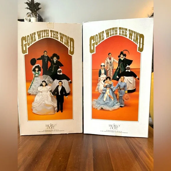 World Doll Gone With The Wind Scarlet and Rhett Dolls - Picture 8 of 8